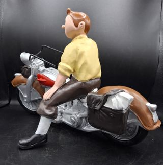 Figura en resina de Tintín en Motocicleta.