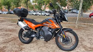 KTM 890 Adventure 2023 Negra/Naranja