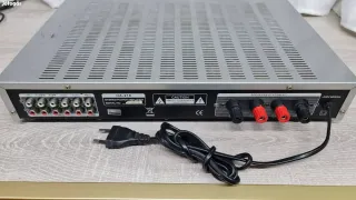 Amplificador Reloop HA-210 Plata como nuevo