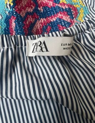 Vestido Zara Off-the-Shoulder Rayas y Bordado M