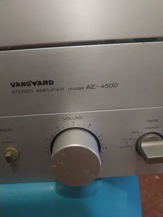 Amplificador Vangyard AE-4800 y Sintonizador TE-50