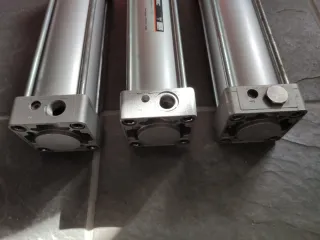 Cilindros Neumáticos SMC