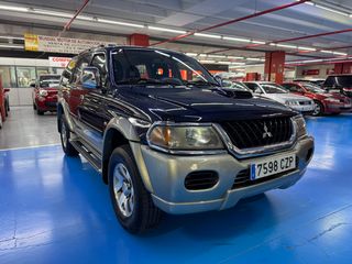 Mitsubishi Montero 2004