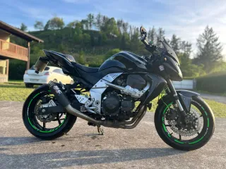 Kawasaki Z750 (2010) 39.500km A2