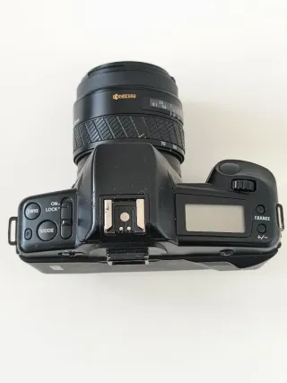 Yashica 270 Cámara Analógica Zoom 28-70mm