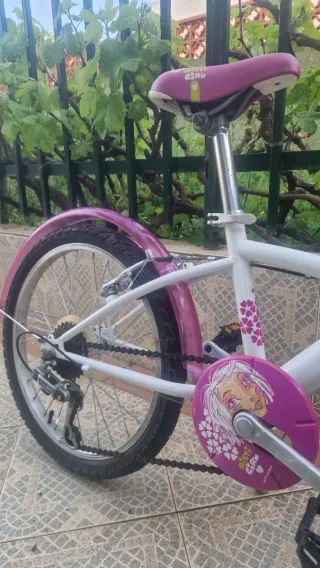 Bicicleta infantil niña rosa y blanca
