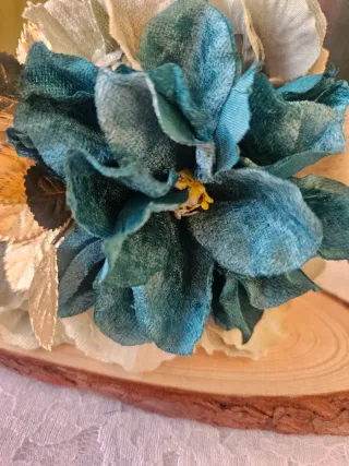 Ramillete Flamenca Azul y Dorado