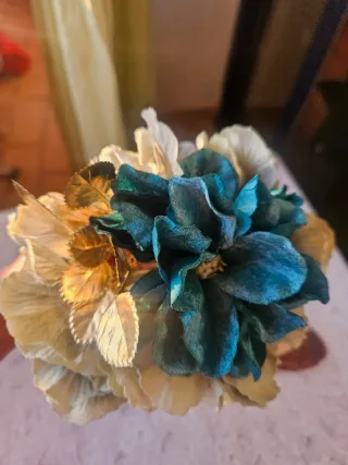 Ramillete Flamenca Azul y Dorado
