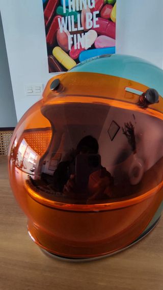 Casco integral marca Biltwell