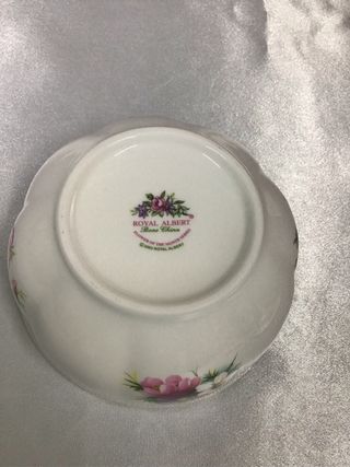 Royal Albert Bombonera Flores Mes