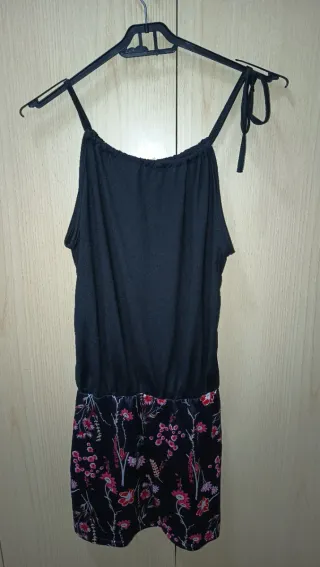 Abito donna nero con fantasia floreale