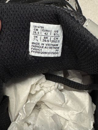 Asics Negras Talla 42