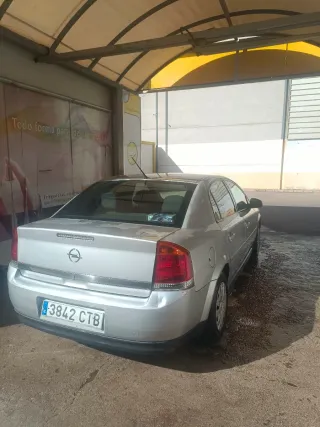 Opel Vectra 2004