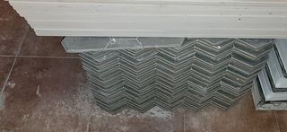 Restos de obra: baldosas y pavés