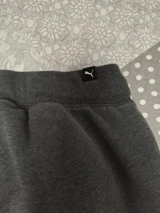 Pantalón chándal Puma gris