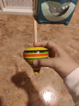 Peonza mexicana de madera artesanal NEGOCIABLE!!!