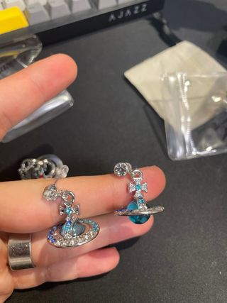 Collana Vivienne Westwood Orb Azzurra