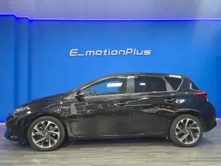 Toyota Auris 2016