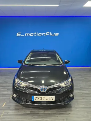 Toyota Auris 2016