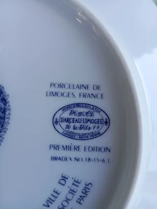 Plato de porcelana Colección Louis Dali