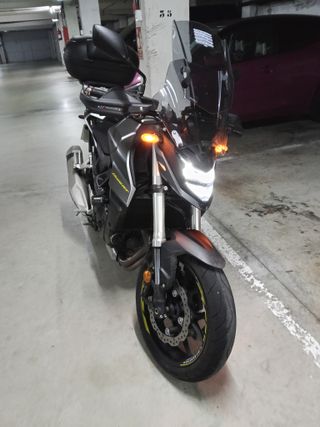 Honda Hornet 750cc 2023 Naked Negra/Gris
