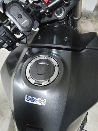 Honda Hornet 750cc 2023 Naked Negra/Gris