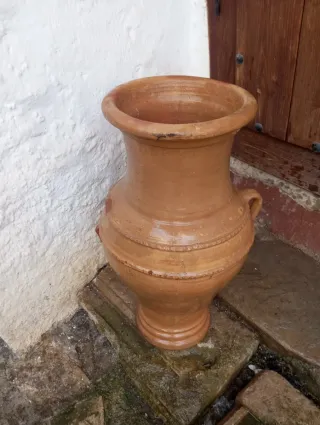 Macetero de cerámica terracota