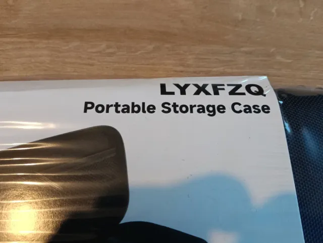 Custodia rigida per console portatile