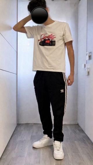 Pantalón Adidas Negro con Rayas Blancas