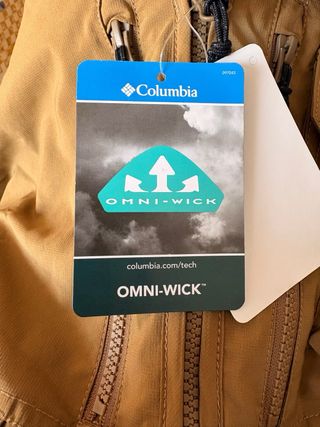 Chaleco Columbia técnico utilitario marrón