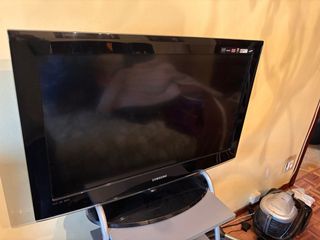 Samsung TV 40 pulgadas, NO ES SMART TV