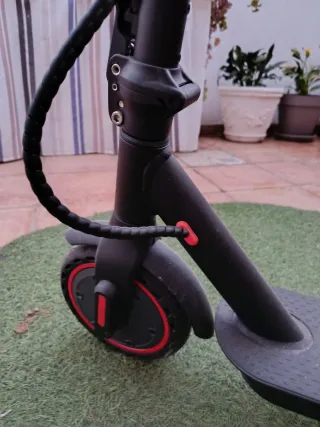 Patinete Eléctrico Negro