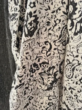 Chaqueta estampada blanco y negro