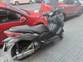 Yamaha XMAX 250