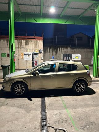 Opel Astra 2004