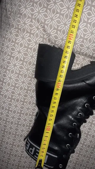 Botas plataforma Pepe Jeans Talla 38 poco uso.ver