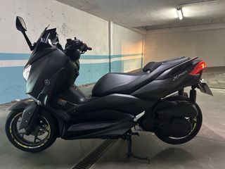 Yamaha XMAX 125 Negra