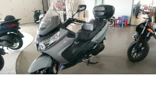 Sym Maxym 400i Scooter 2019  33000km
