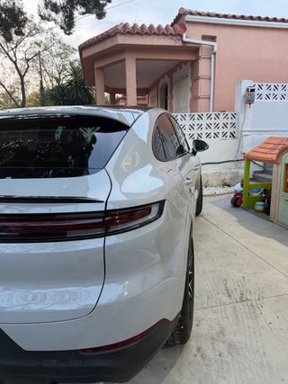 Porsche Cayenne 2024