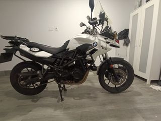 BMW F 700 GS Blanca
