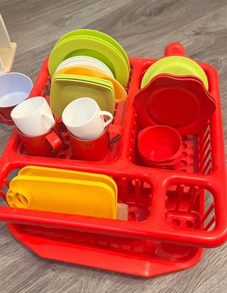 Cocina de juguete y menaje