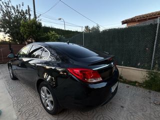 Opel Insignia 2010