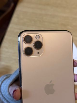 iPhone 11 Pro Max Oro