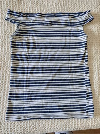 Top de rayas azul y blanco