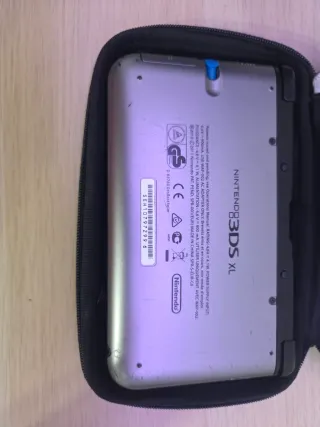 Nintendo 3DS XL Gris + Cargador + SD 27 Juegos