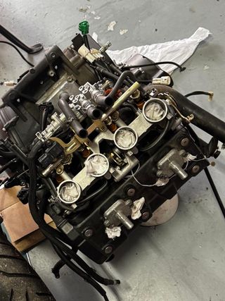 Motor Yamaha FZ6