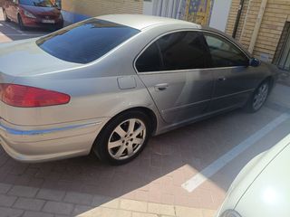 Peugeot 607 2006