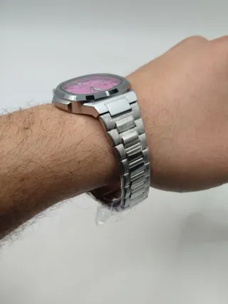 Reloj seiko Mod Nautilus 42mm fucsia NUEVO