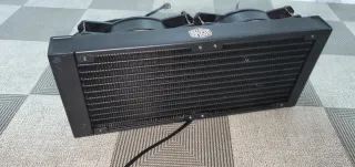 Refrigeración Líquida Cooler Master