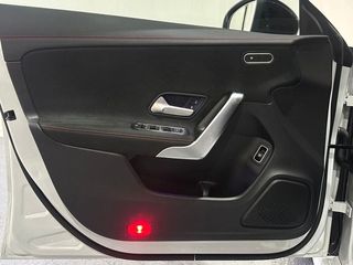 Mercedes-Benz CLA Shooting Brake CLA 200 120 kW (163 CV)